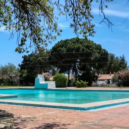 Poolside Sereno Villa Albufeira