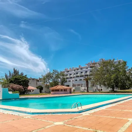 Poolside Sereno * אלבופיירה