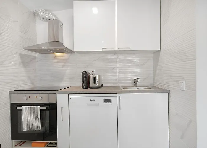 ヴィラ Poolside Sereno