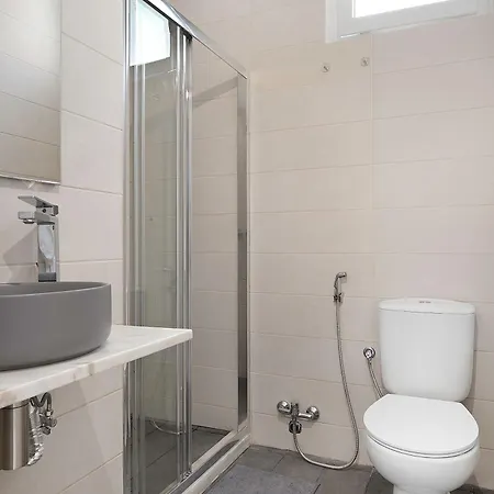 Вілла Poolside Sereno *