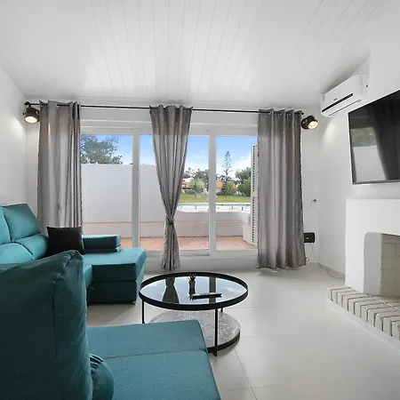 Вілла Poolside Sereno